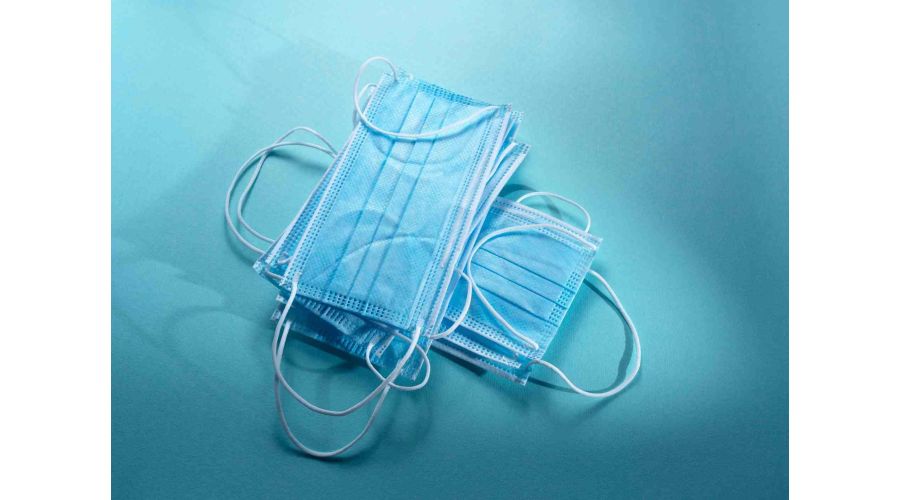 Masti chirurgicale: rol, standarde si utilizare corecta in mediul medical