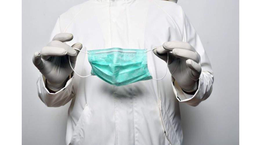 Echipamentul de protectie in spital: bariera vitala impotriva infectiilor in mediul intraspitalicesc